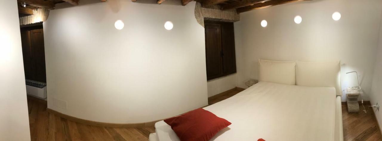 Apartament La Casa Dei Marmi Rzym Zewnętrze zdjęcie